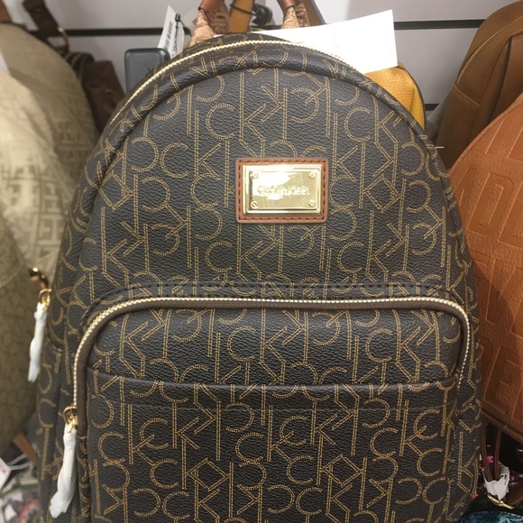 Calvin Klein Back Bag - Picture 5 of 7